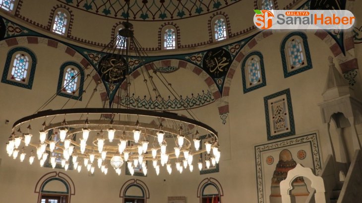 Ohri Ali Paşa Cami'nden 107 yıl sonra ezan sesi yükseldi