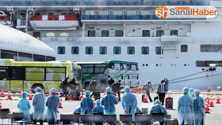 Rusya, Japonya'daki gemiden 8 vatandaşını tahliye etti