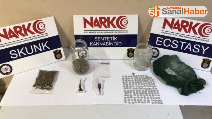 Sivas'ta uyuşturucu uygulamalarında 4 kişi tutuklandı