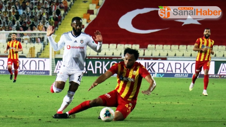 Süper Lig: Yeni Malatyaspor: 0 - Beşiktaş: 0 (İlk yarı)