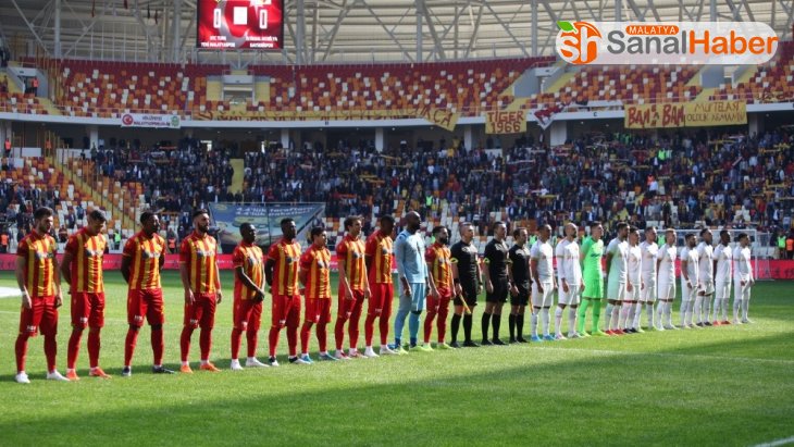 Süper Lig: Yeni Malatyaspor: 1 - İM Kayserispor: 0 (İlk yarı)