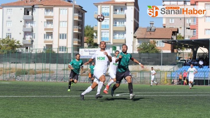 M.Yeşilyurt Belediyespor: 1 - Pazarspor: 2