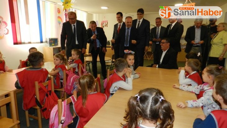 TİKA, Kosova'nın doğusunda Türkçe eğitim verecek ilk ana sınıfını açtı