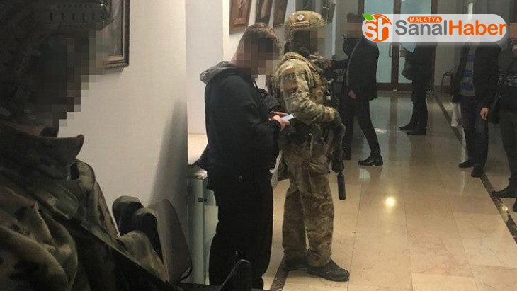 Türklerin mağduriyet yaşadığı Odessa Havaalanı'na yolsuzluk operasyonu