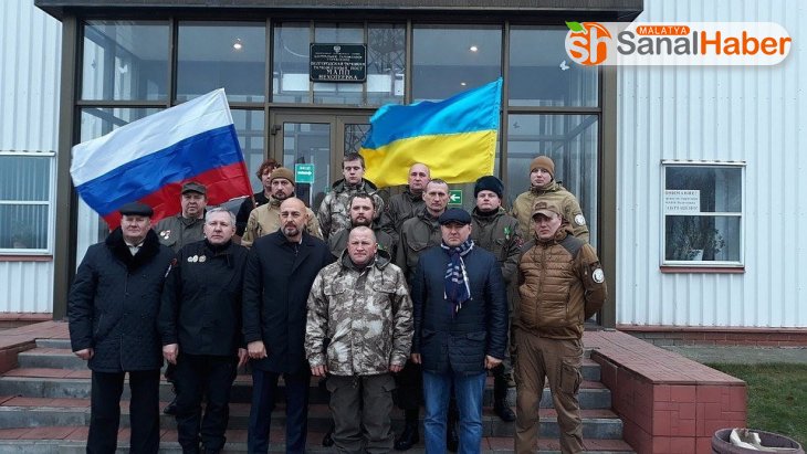 Ukrayna, 7 Kızıl Ordu askerinin naaşını Rusya'ya teslim etti