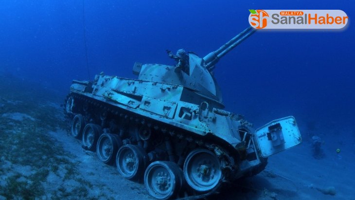 Ürdün, Kızıldeniz'de askeri denizaltı müzesi açtı