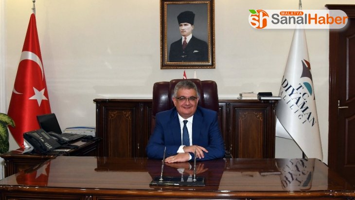 Vali Aykut Pekmez 1 aylık maaşını bağışladı