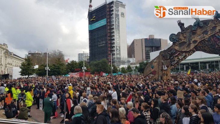 Yeni Zelanda'da binlerce kişi ırkçılığa karşı yürüdü: 'Eşitliği şimdi görmek istiyoruz'