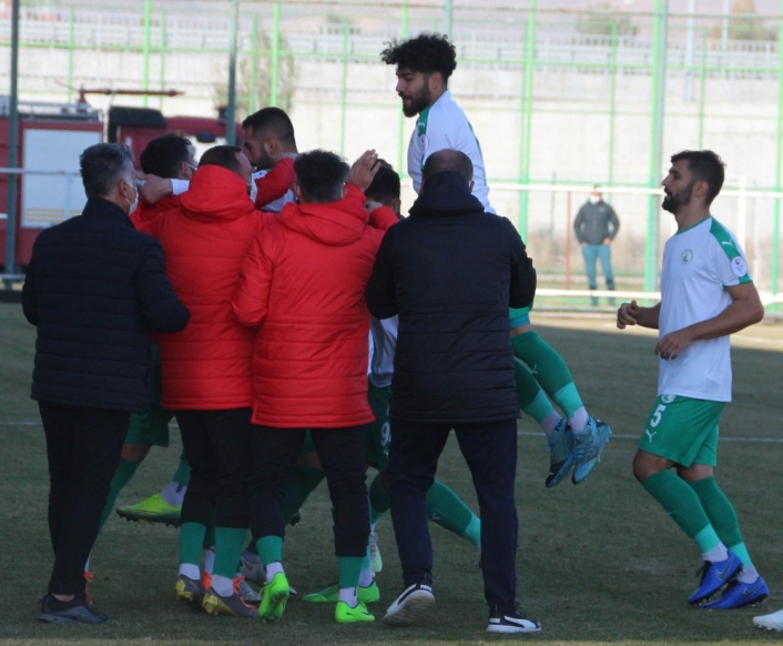 2. Lig: Sivas Belediyespor: 2 - GMG Kastamonuspor: 0
