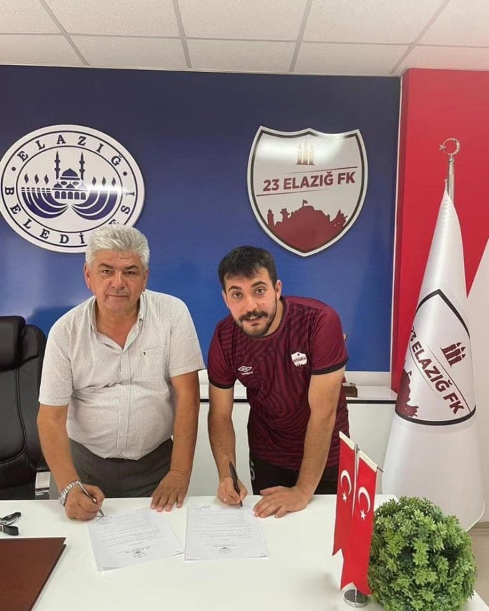 23 Elazığ FK, Eren´le 1 yıl daha  sözleşme uzattı
