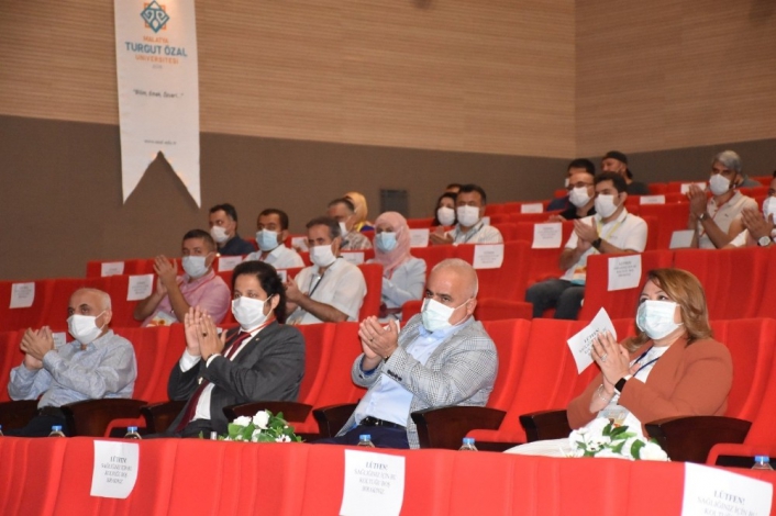 3. Uluslararası Fiziksel Kimya ve Fonksiyonel Malzemeler Konferansı başladı

