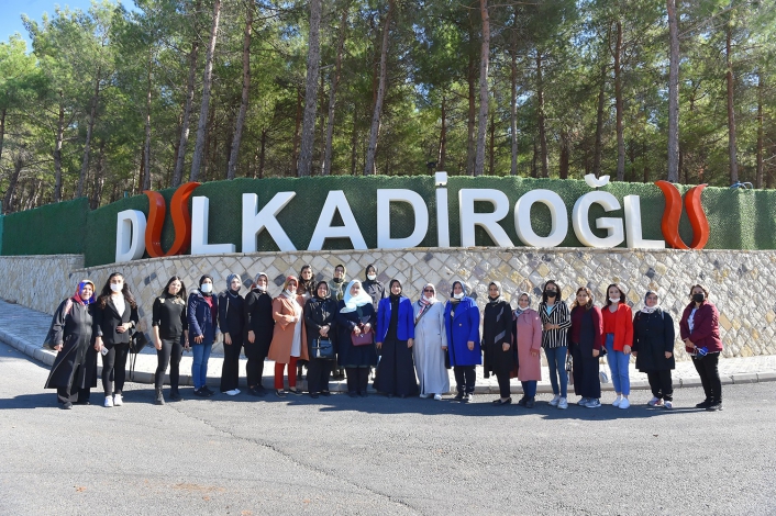 AK Partili kadınlardan Başkan Okay´a tarih ve turizm övgüsü

