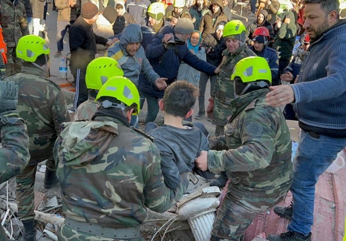 Azerbaycanlı arama kurtarma ekipleri Kahramanmaraş´ta 44 kişiyi kurtardı

