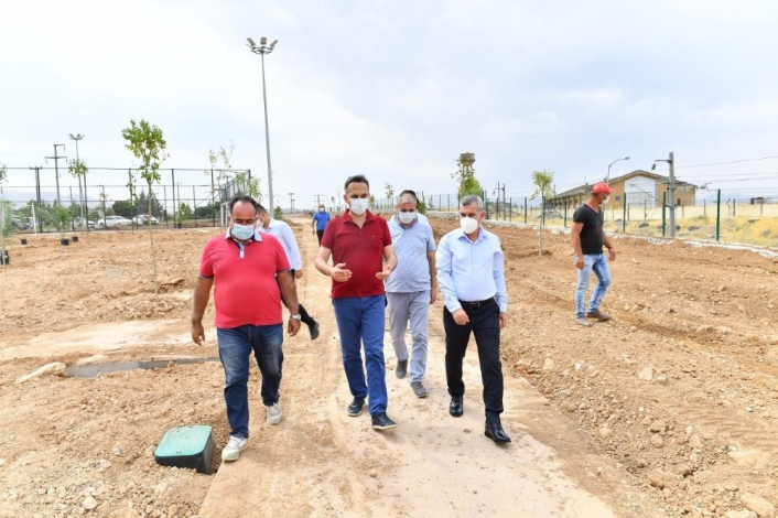 Başkan Çınar, Beylerderesi´ndeki çalışmaları inceledi
