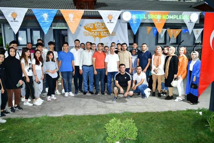 Başkan Çınar, gençlerle bir araya geldi
