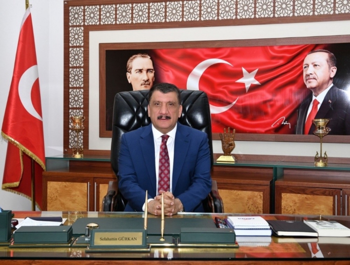 Başkan Gürkan 10 Ocak mesajı

