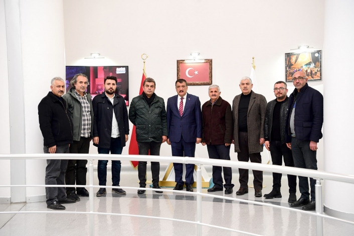 Başkan Gürkan, Ağaç Sanatkârları Odası Yönetim Kurulu Üyelerini kabul etti
