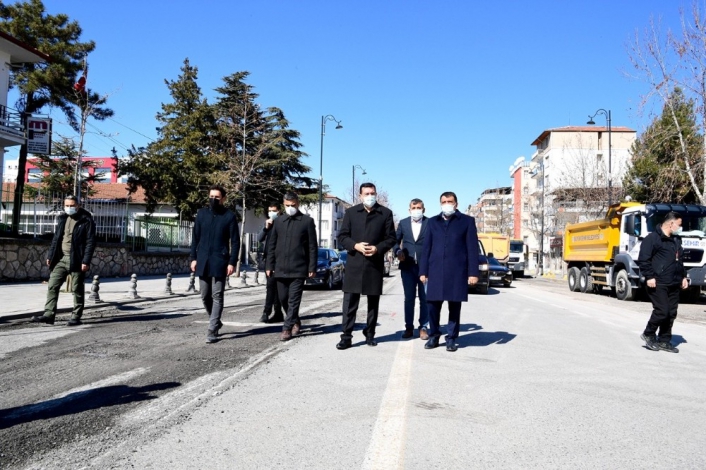 Başkan Gürkan ve Milletvekili Tüfenkci yol genişletme çalışmalarını inceledi
