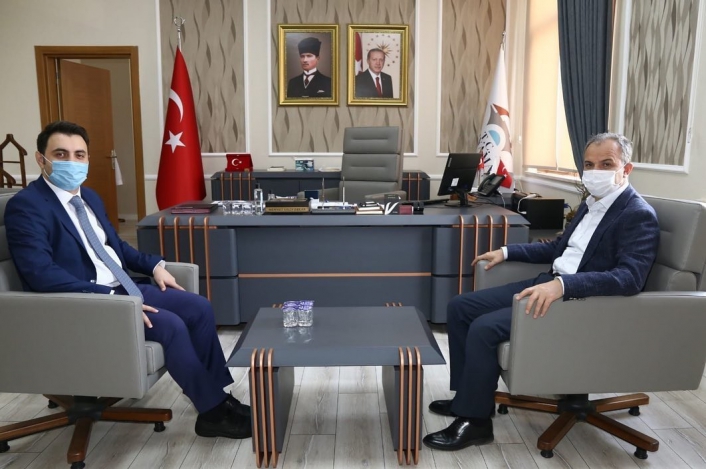 Başkan Kılınç, yeni atanan vali yardımcılarıyla buluştu
