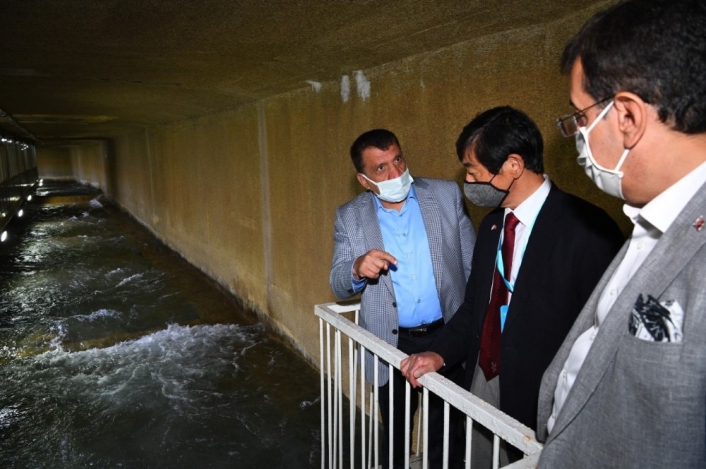 Büyükelçisi Miyajima, ilçme suyunun çıktığı tesisi gezdi

