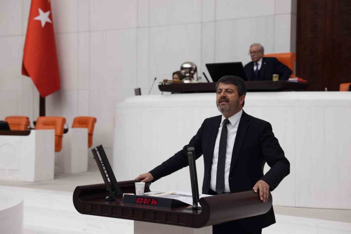 CHP Milletvekili Tutdere, TBMM´de yemin etti
