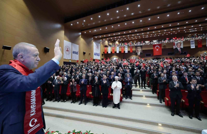 Cumhurbaşkanı Erdoğan: Savunma sanayi yatırımlarını deprem bölgesine aktaracak proje hazırladık
