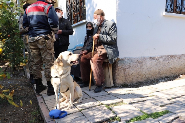 Elazığ´da 83 yaşındaki kayıp kadını iz takip köpeği 