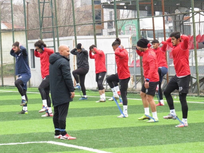 Elazığ Karakoçan FK, Kızılcabölükspor hazırlıklarına başladı
