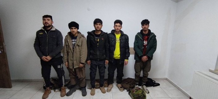 Elazığda düzensiz göçmenler  yakalandı
