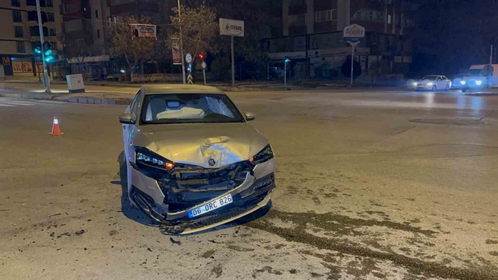 Elazığda trafik kazası: 6 yaralı
