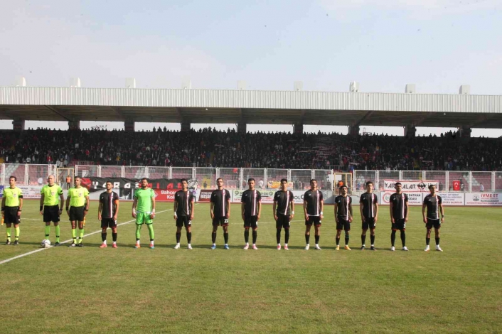 Elazığspor, 10 maçlık galibiyet hasretini bitirmek istiyor
