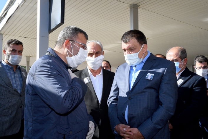 Gürkan vefat eden Malatya eski Belediye Başkanı Semercioğlu´nun ailesine taziyelerini iletti
