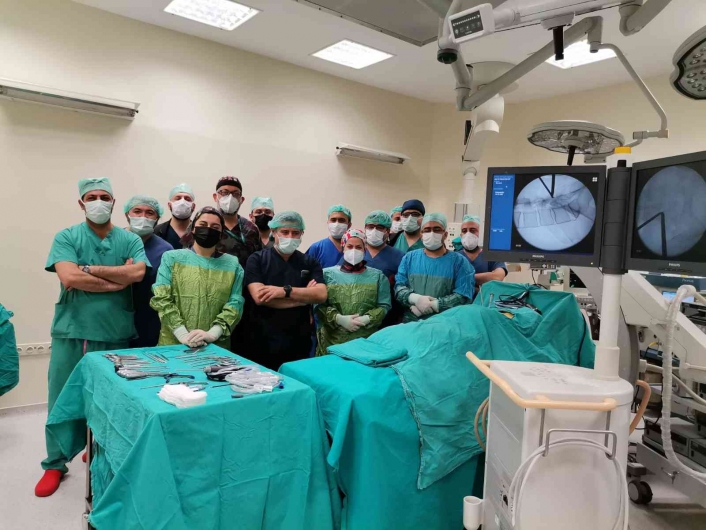 İki Portallı Kapalı Endoskopik Ameliyat tekniği Kahramanmaraş´ta uygulanmaya başlandı
