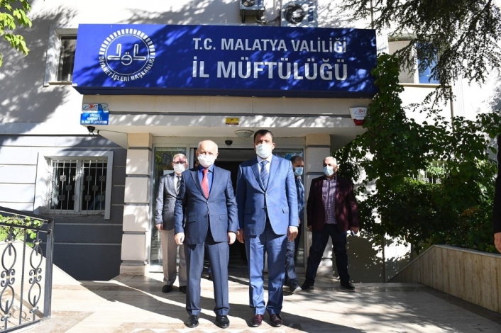 İl Müftüsü Işıldar´ı ziyaret eden Başkan Gürkan:

