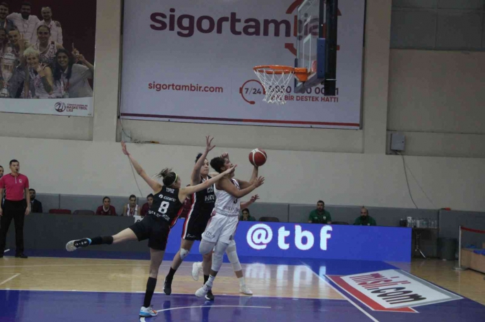 Kadınlar Basketbol Süper Ligi: Elazığ İl Özel İdare: 83 - Beşiktaş: 77
