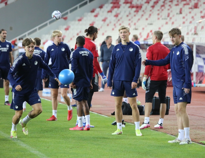 Kopenhag, Sivasspor maçı hazırlıklarını Sivas´ta sürdürdü
