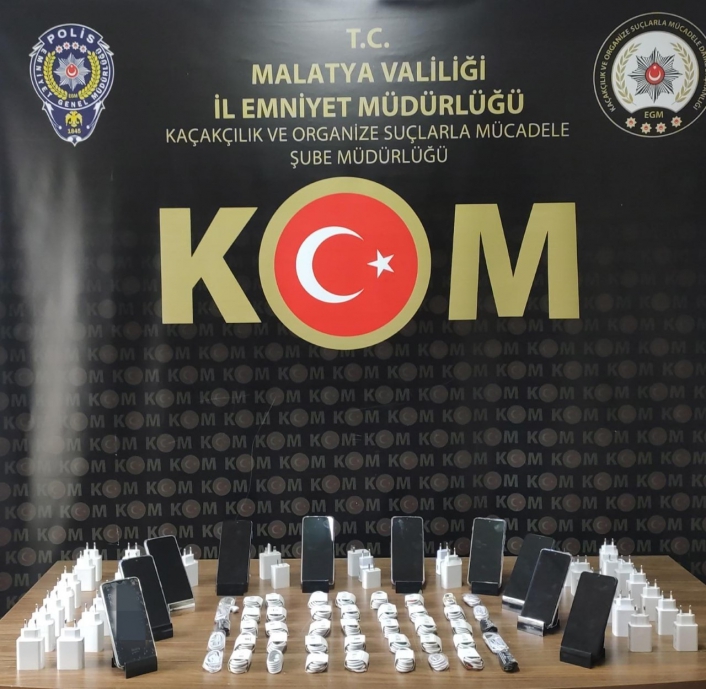 Malatya polisinden sigara kaçakçılığına geçit yok
