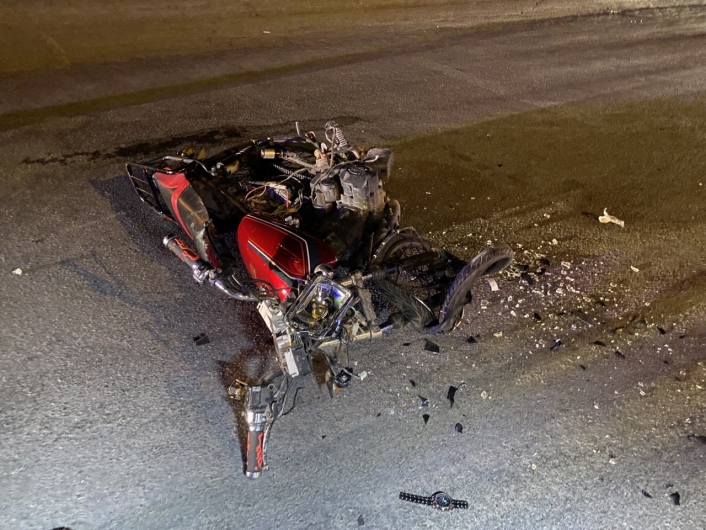 Otomobil ile çarpışan motosikletin sürücüsü hayatını kaybetti
