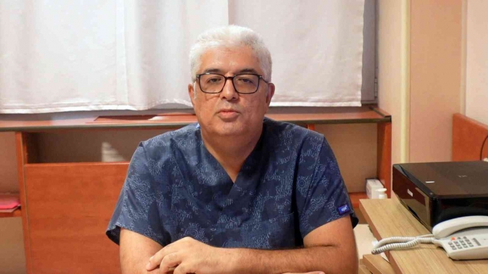 Prof. Dr. Mehmet Yalnız: 