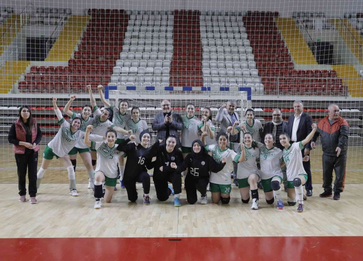 Sivas Belediyespor Hentbol Takımı evinde kazandı
