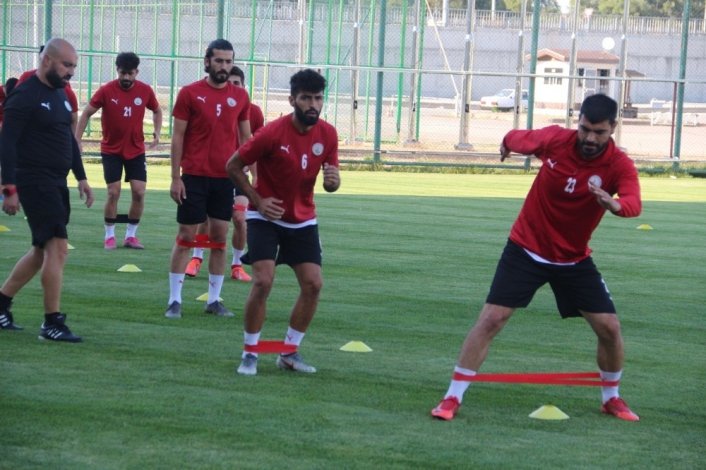 Sivas Belediyespor, Kırklarelispor maçı hazırlıklarına başladı
