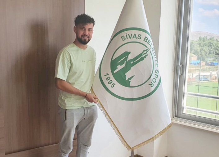 Sivas Belediyespor, Şeyhmus Abdulkadir Aksu´yu kadrosuna kattı
