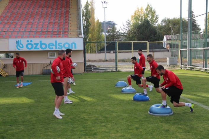 Sivas Belediyespor, Van Spor maçı hazırlıklarına başladı
