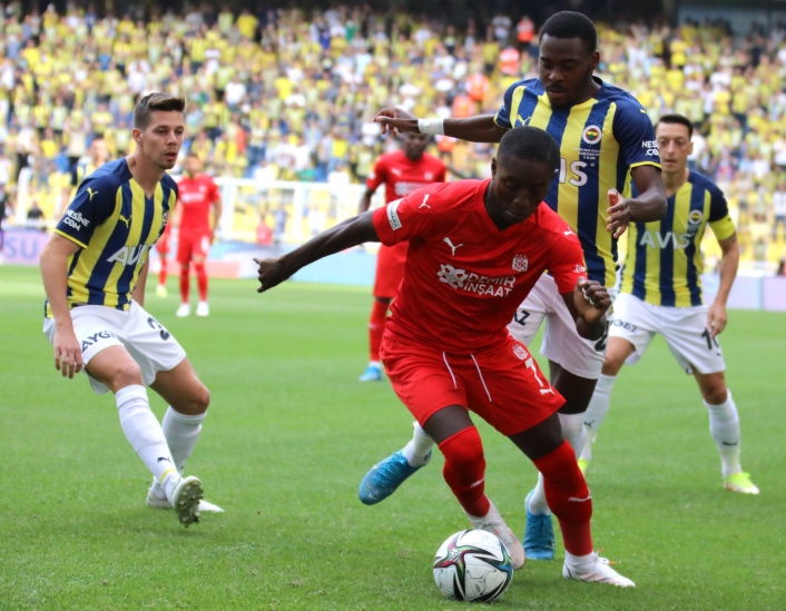 Sivasspor 914 gündür Fenerbahçe´ye yenilmiyor
