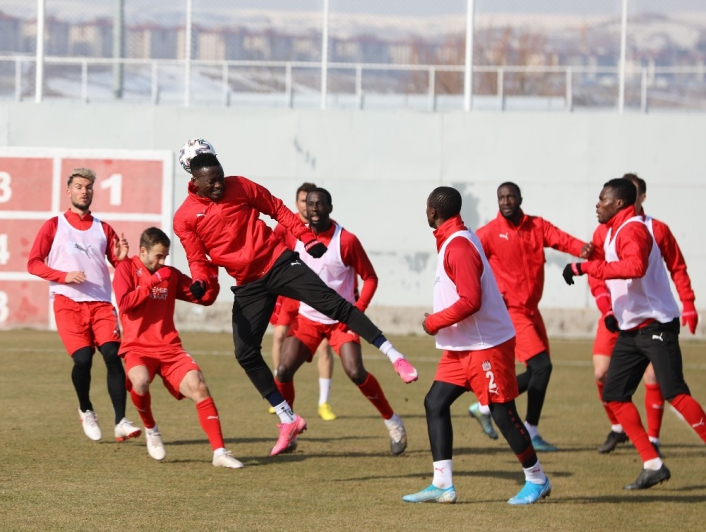 Sivasspor, Ankaragücü maçına hazırlanıyor

