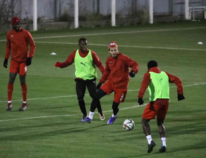 Sivasspor´da Galatasaray maçı hazırlıkları başladı
