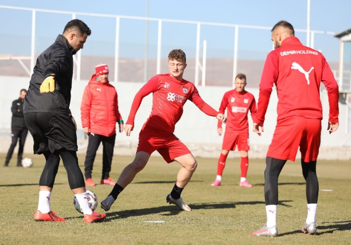 Sivasspor, Denizlispor maçı hazırlıklarına devam etti
