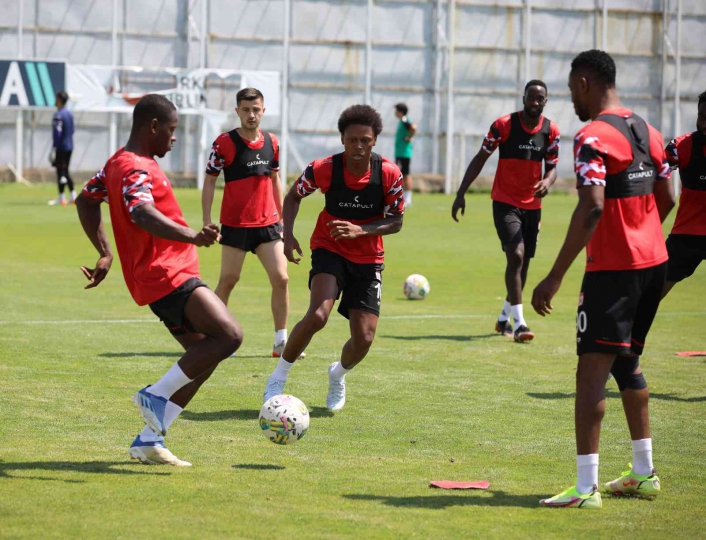 Sivasspor, Gaziantep maçının hazırlıklarını sürdürüyor
