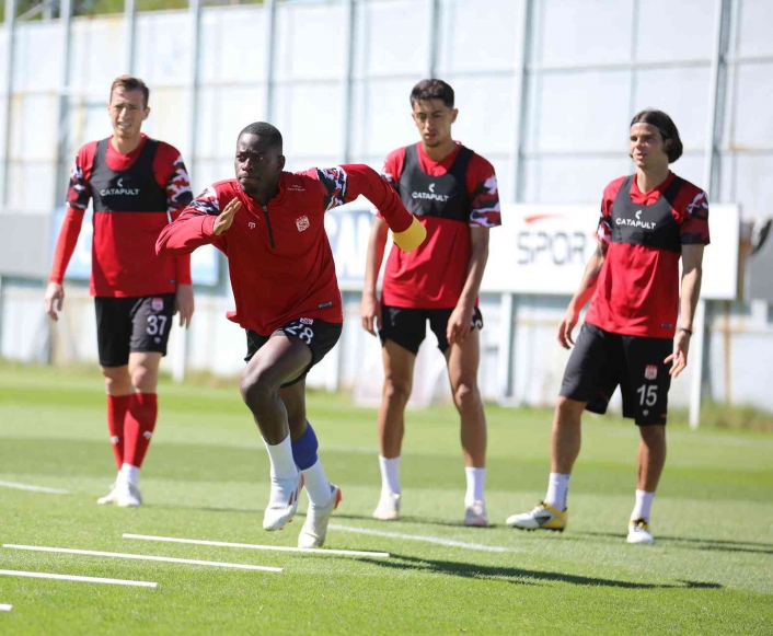 Sivasspor, Hatayspor maçı hazırlıklarını sürdürdü
