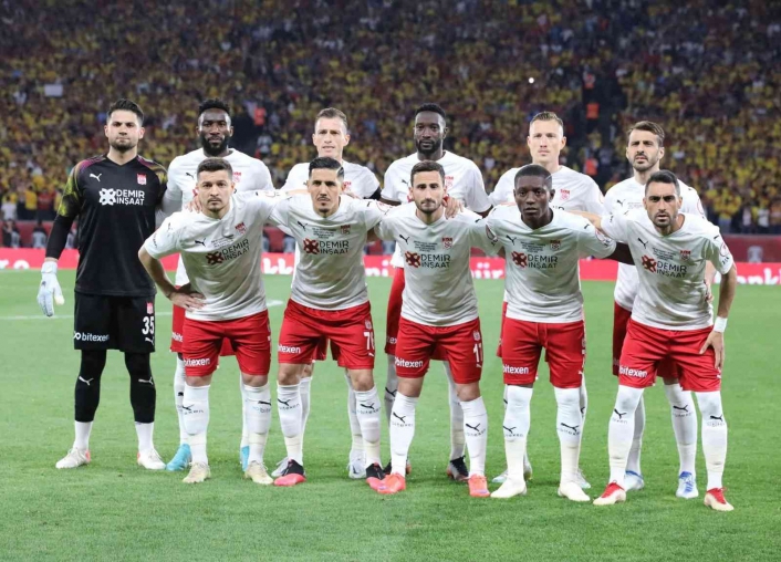 Sivasspor ile Trabzon Süper Kupa´da karşılaşacak
